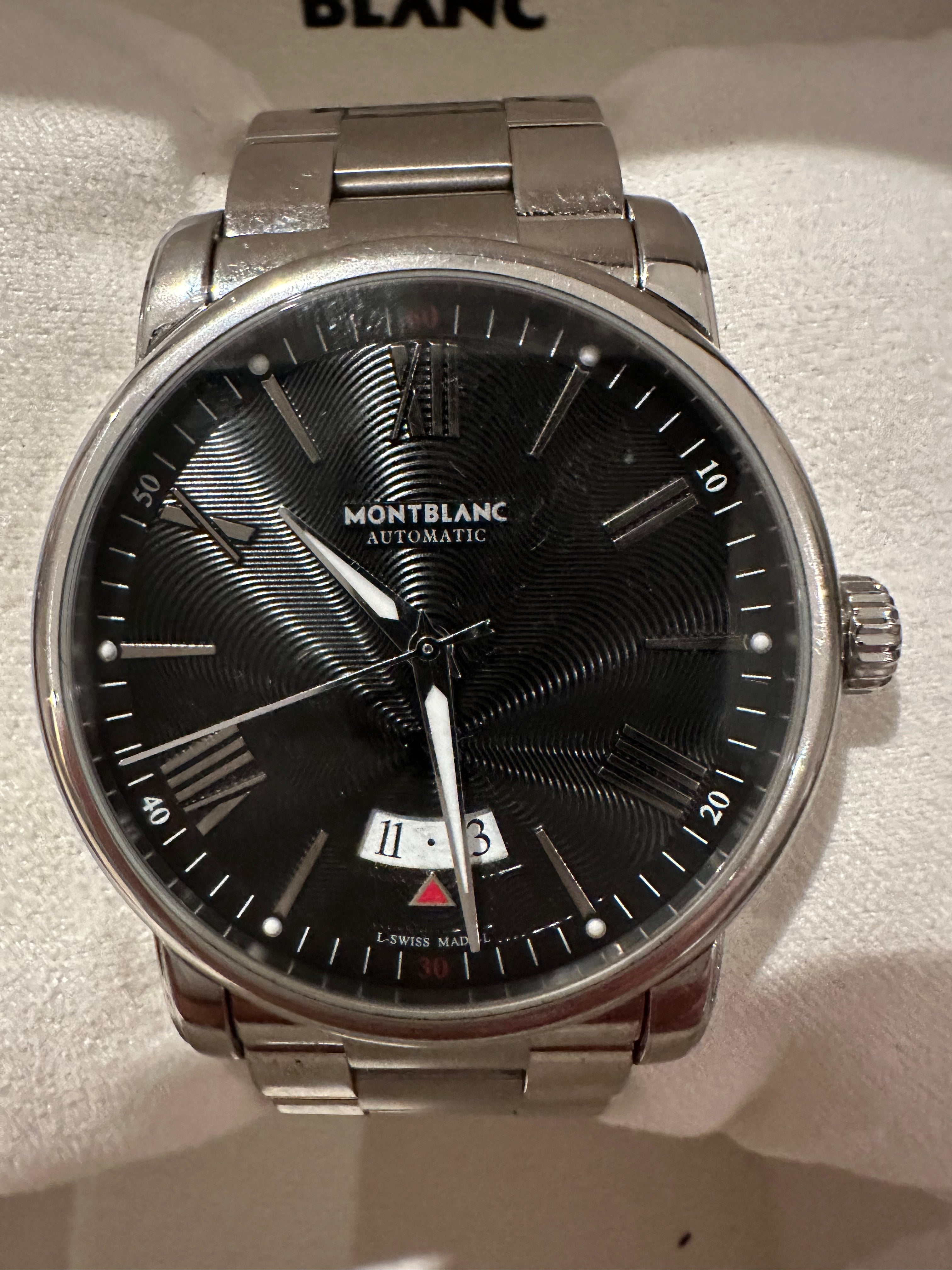 Montblanc 4810 automatic date best sale