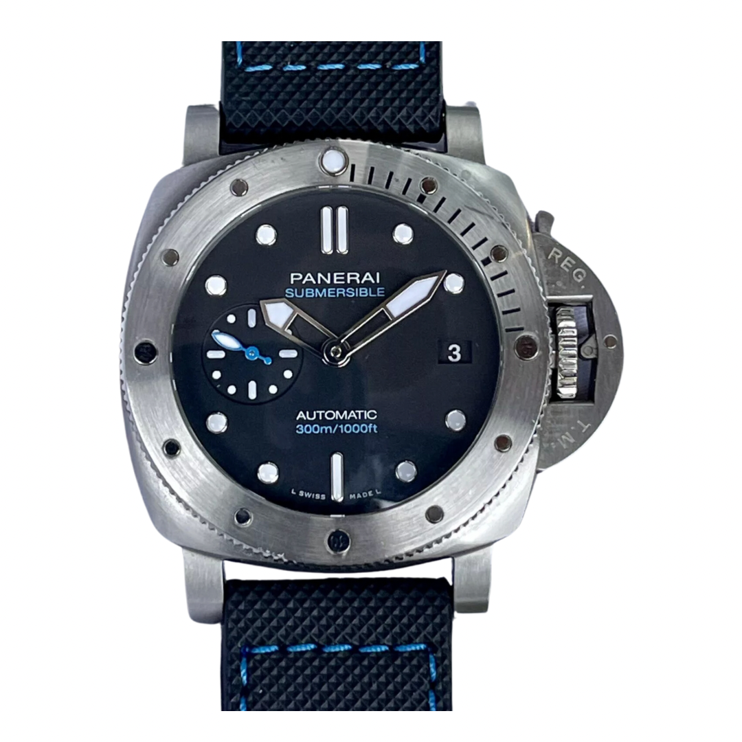 Panerai Luminor Submersible 2022 - PAM01973 Watch 42mm