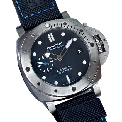 Panerai Luminor Submersible 2022 - PAM01973 Watch 42mm