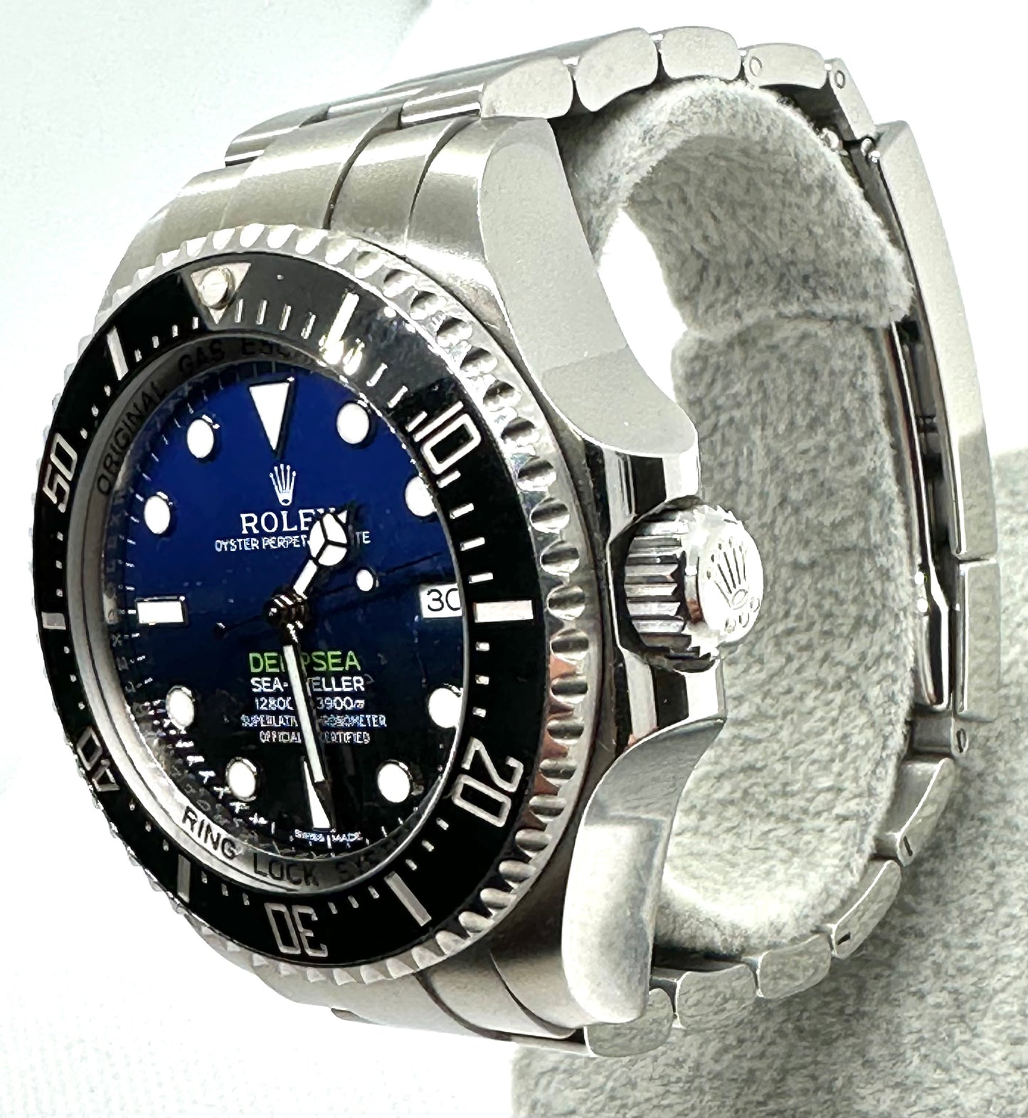 Rolex Sea-Dweller DeepSea 44mm James Cameron dial